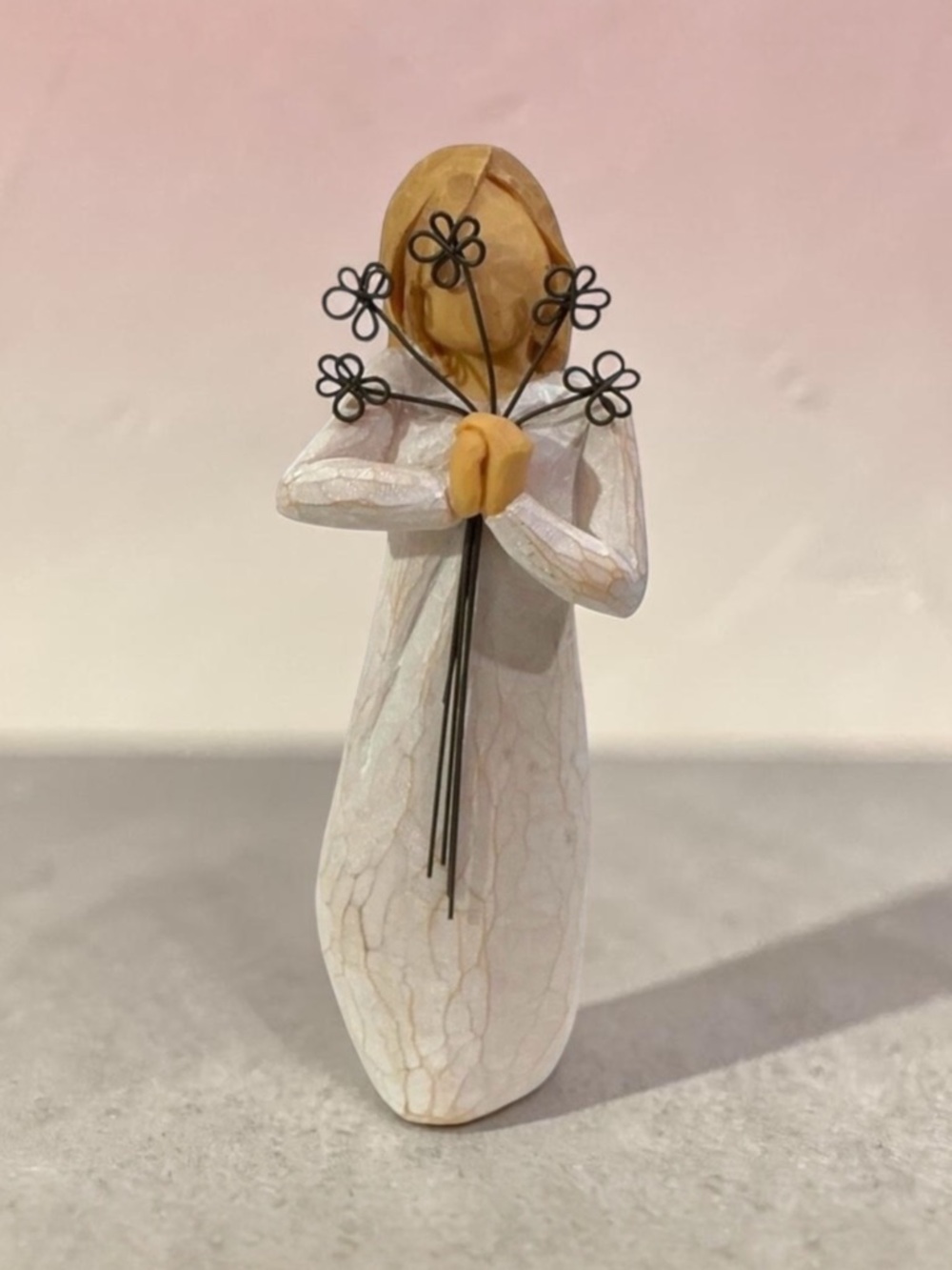 Willow Tree - Friendship Demdaco 2004 Susan Lordi